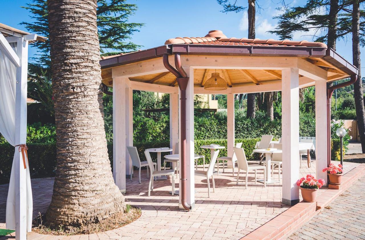 Hotel Villa Rosa Porto Azzurro Kültér fotó