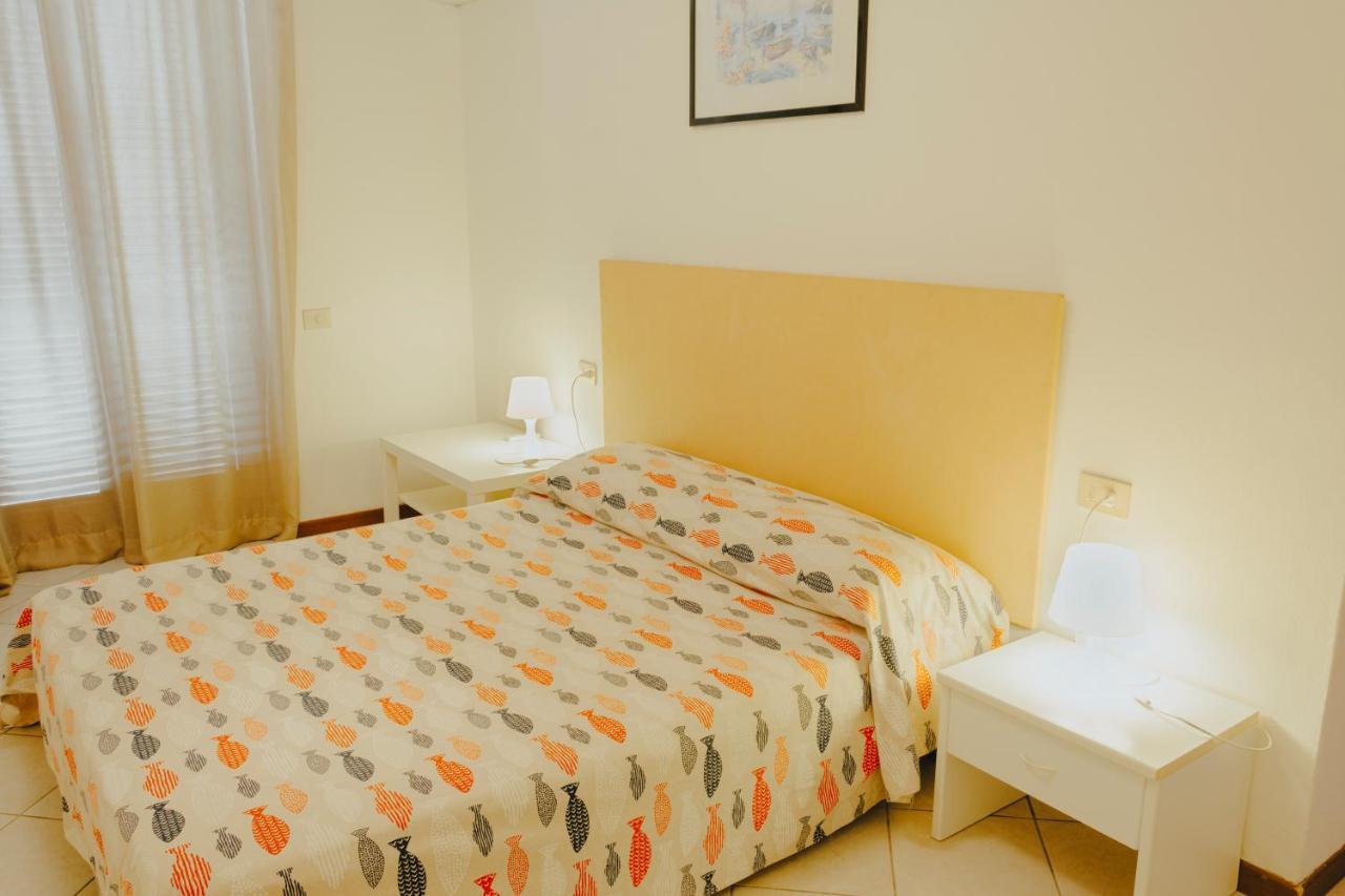 Hotel Villa Rosa Porto Azzurro Kültér fotó