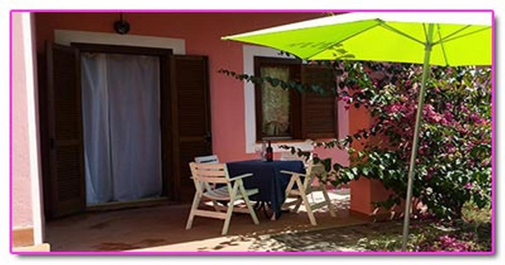 Hotel Villa Rosa Porto Azzurro Szoba fotó